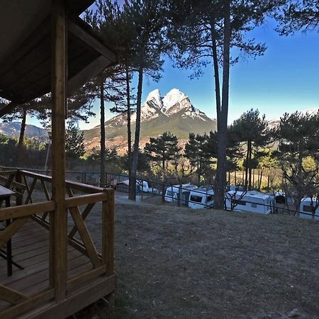 Bungalows Pedraforca EL PEDRA Saldés Esterno foto